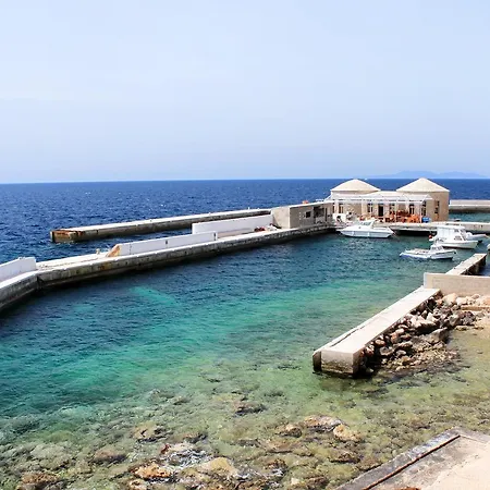 Sveta Nedilja 4610d Jelsa (Hvar)